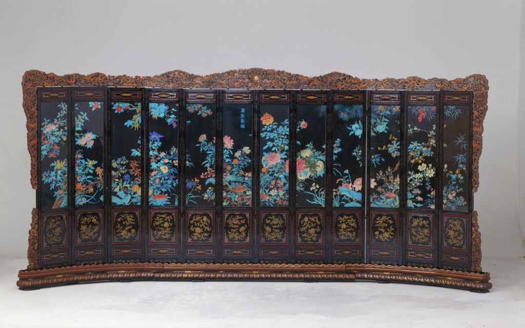 图片[1]-Painted side seat inlaid with emerald flowers to offer auspicious picture screen-China Archive